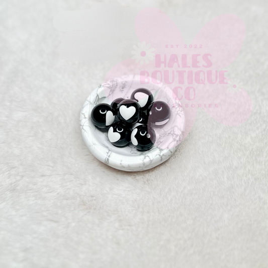 16MM BLACK AND WHITE HEART ACRYLIC BEAD-10PCS