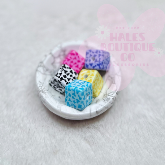 16MM COW PRINT ACRYLIC CUBE BEAD MIX-10PCS